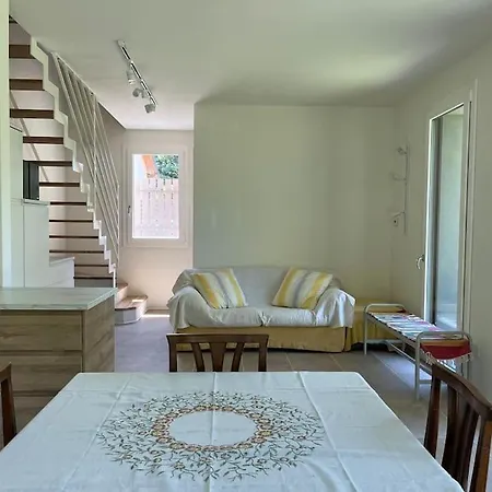 Dom wakacyjny Casa Maccagnina *